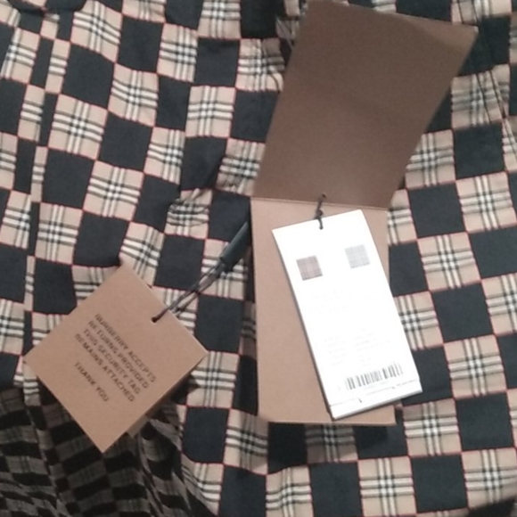 Will/trade Burberr cotton jacquard tailored shorts - Picture 2 of 4